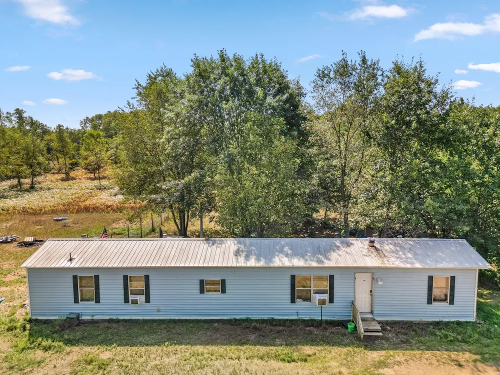 1778 Spruce Street White Cloud, MI 49349