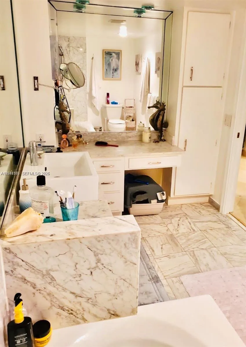 1905 Ocean Blvd #8E Fort Lauderdale, FL 33305