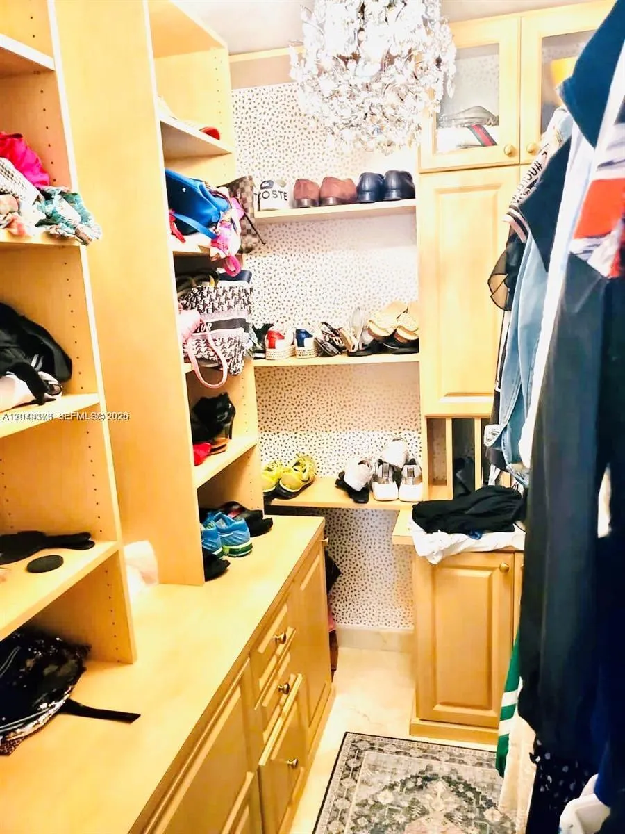 1905 Ocean Blvd #8E Fort Lauderdale, FL 33305