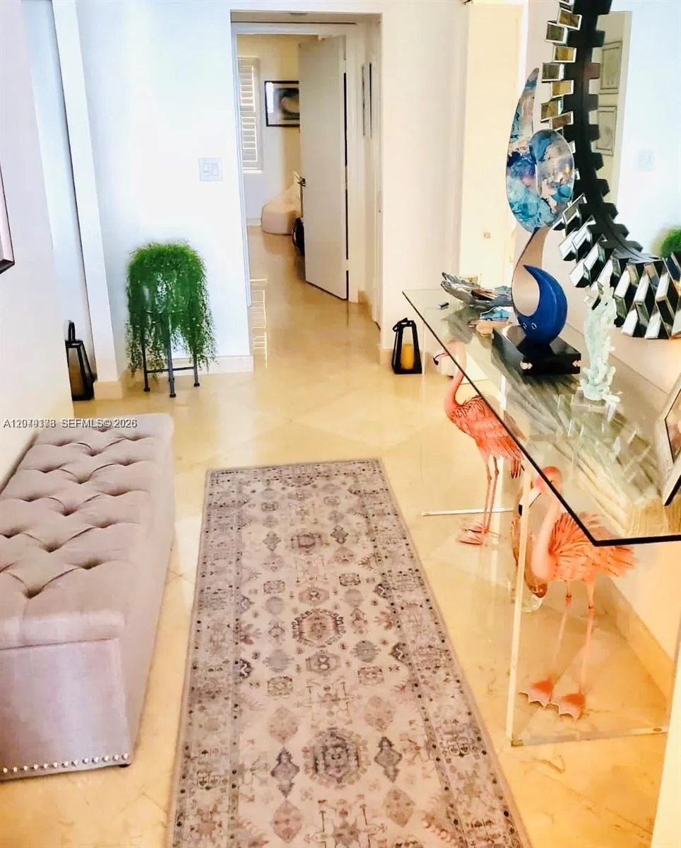 1905 Ocean Blvd #8E Fort Lauderdale, FL 33305