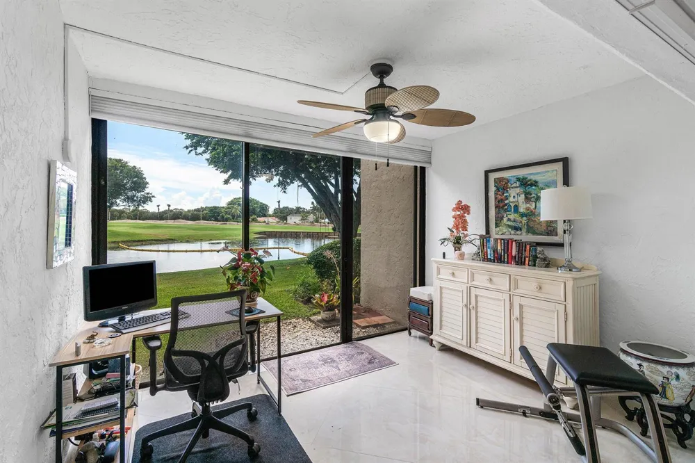 34 STRATFORD LANE W #C Boynton Beach, FL 33436