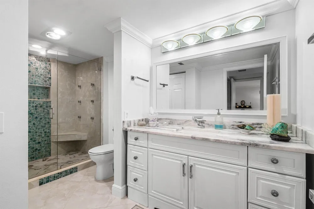 34 STRATFORD LANE W #C Boynton Beach, FL 33436