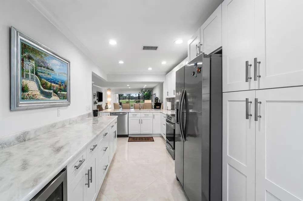 34 STRATFORD LANE W #C Boynton Beach, FL 33436