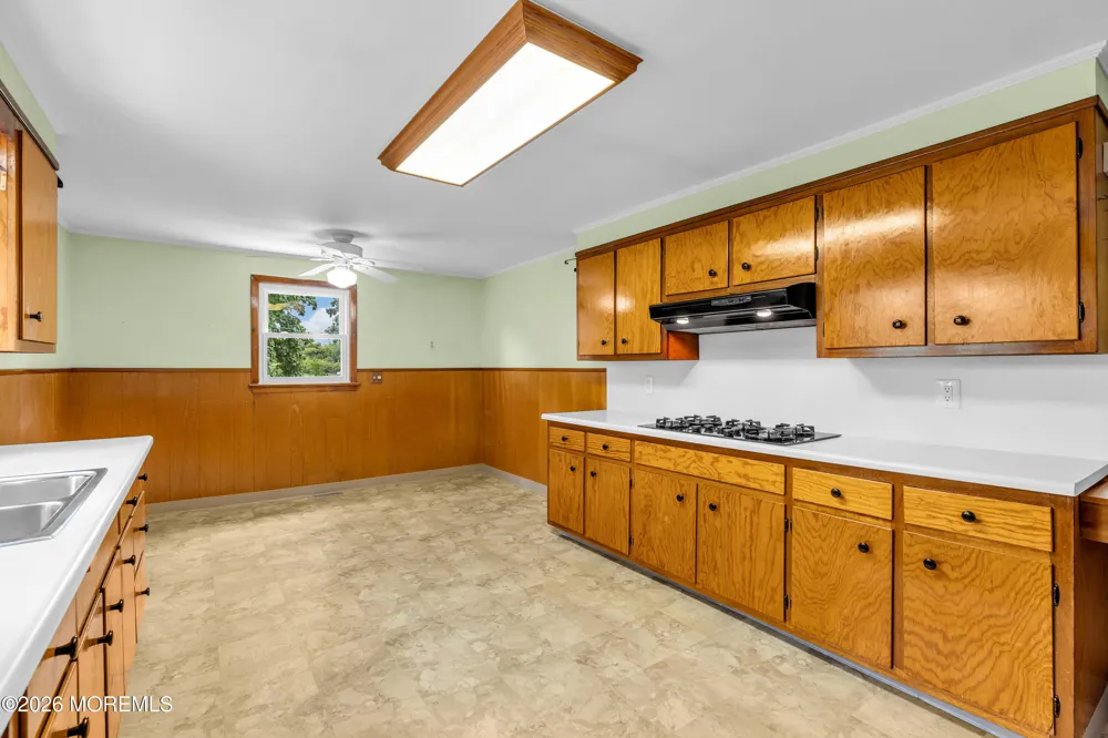 97 High Street Eatontown, NJ 07724