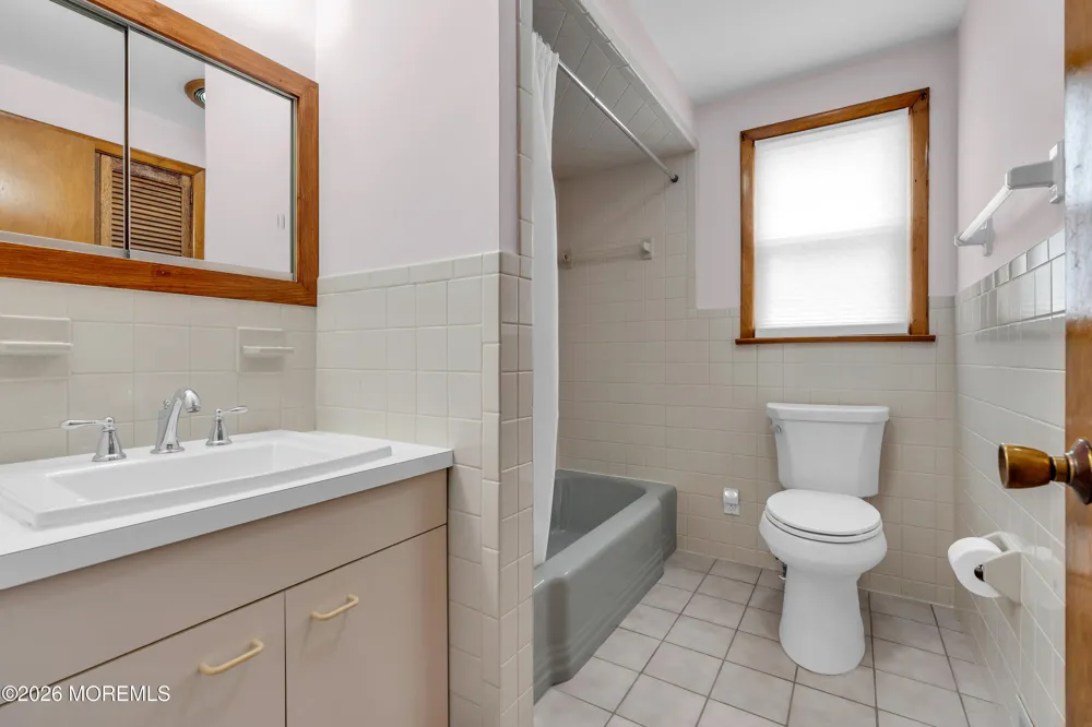 97 High Street Eatontown, NJ 07724