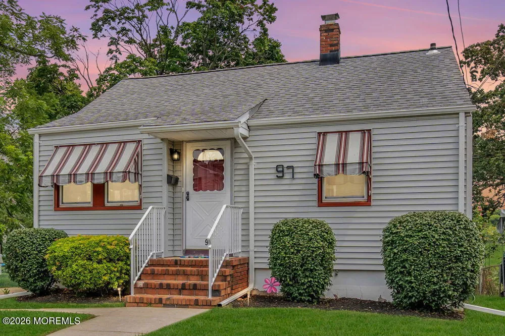 97 High Street Eatontown, NJ 07724