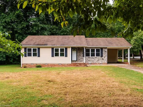 948 W Greensboro Chapel Hill Road