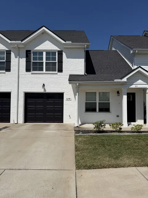 3246 Clemons Cir
