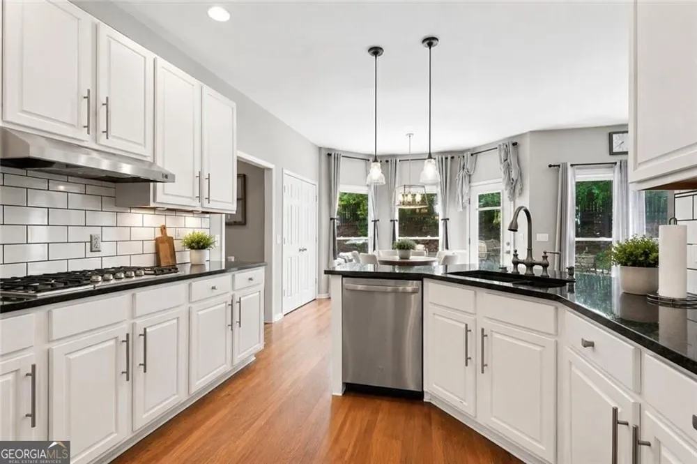 860 Valley DR Canton, GA 30114