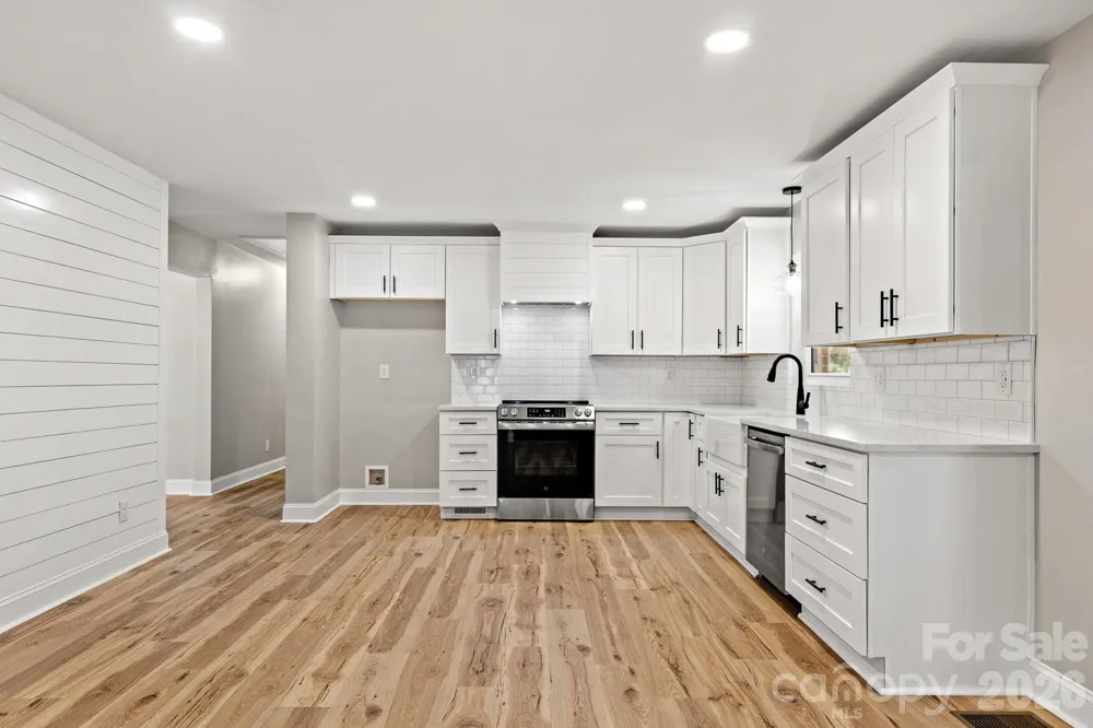 1103 W Elm Street Shelby, NC 28150