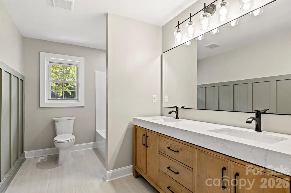 1103 W Elm Street Shelby, NC 28150