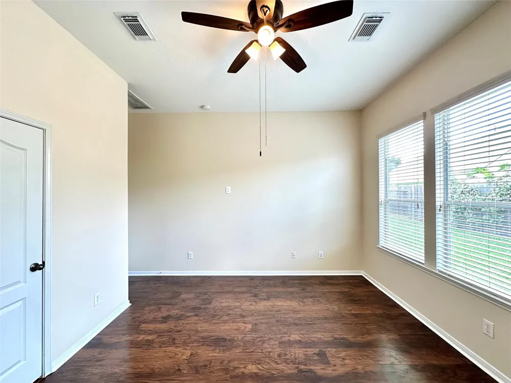 2608 Courtyard Lane Pearland, TX 77584