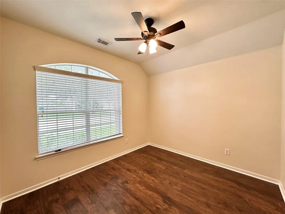 2608 Courtyard Lane Pearland, TX 77584