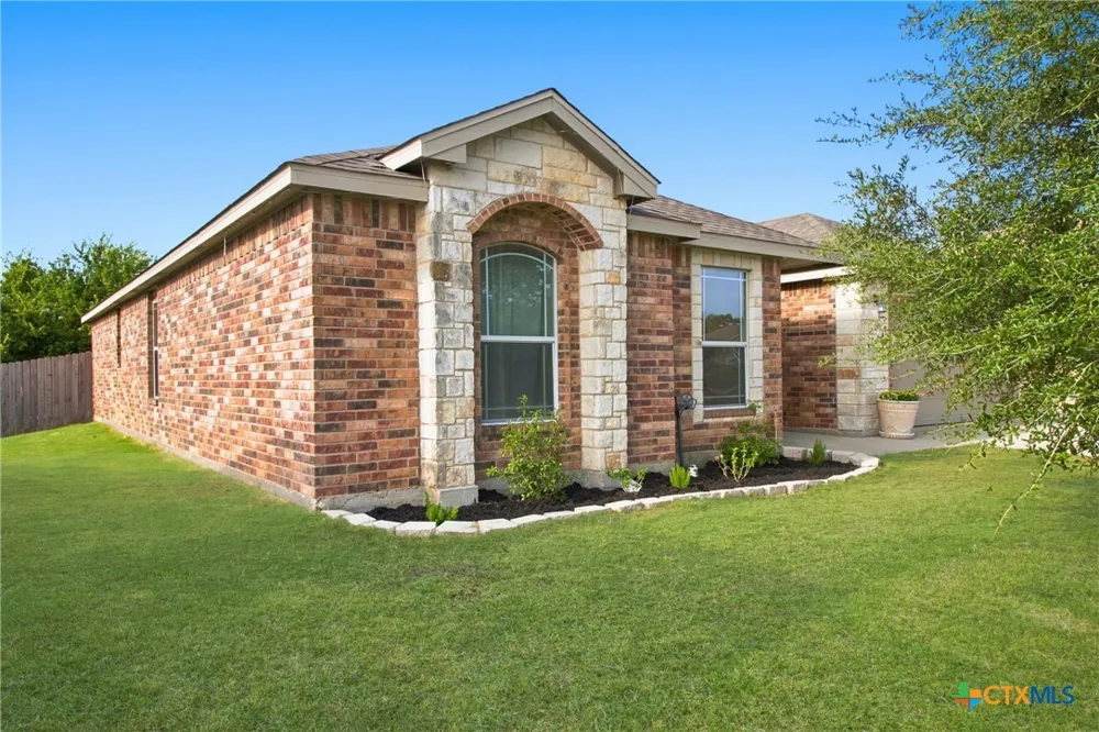 2342 Washington Drive Belton, TX 76513
