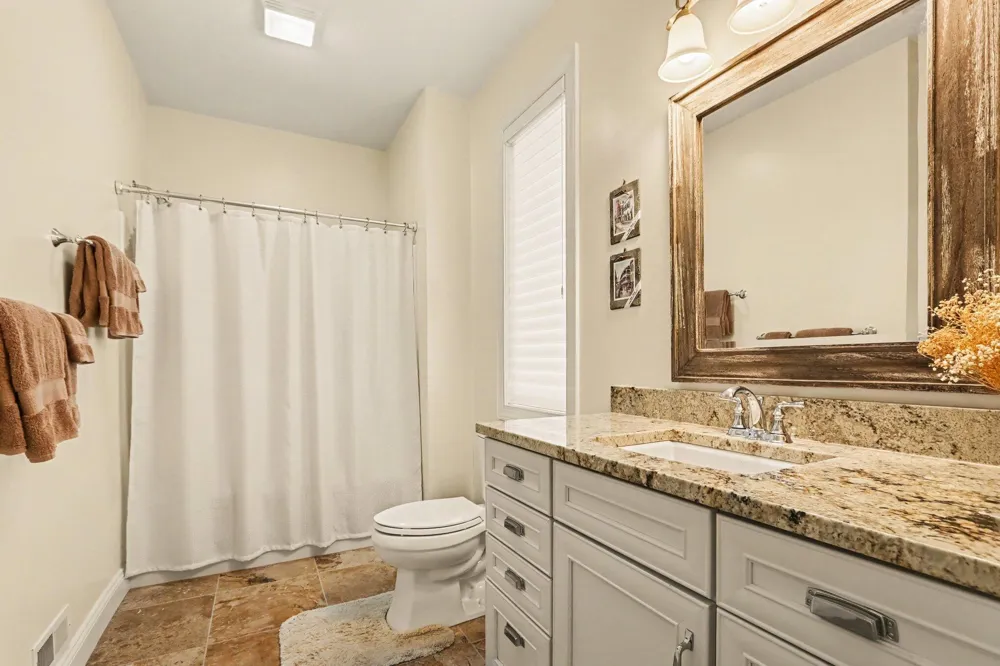 2421 Hickory Ridge Galesburg, MI 49053