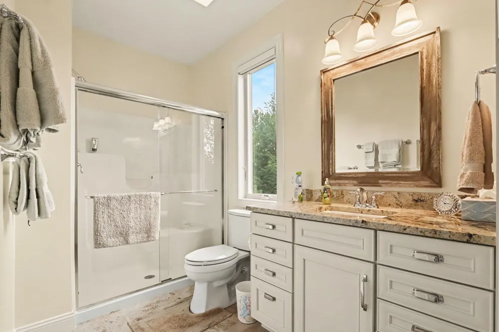 2421 Hickory Ridge Galesburg, MI 49053