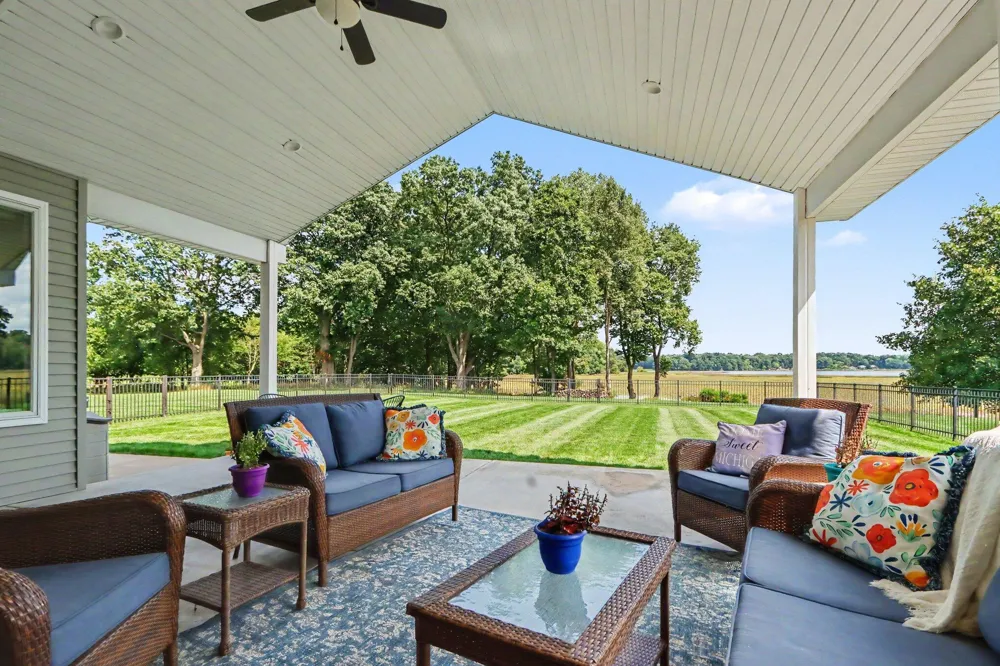 2421 Hickory Ridge Galesburg, MI 49053