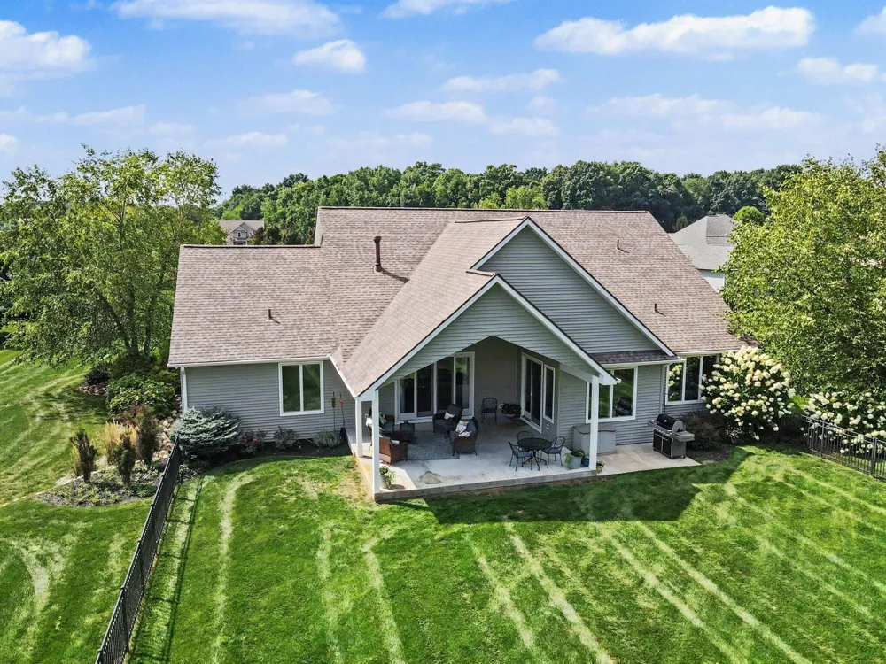 2421 Hickory Ridge Galesburg, MI 49053