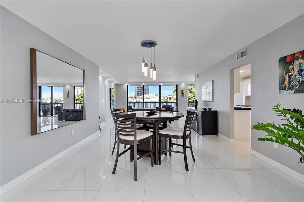200 Golden Isles Dr #206 Hallandale Beach, FL 33009