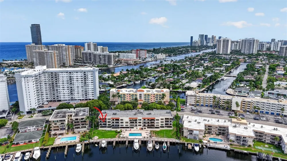 200 Golden Isles Dr #206 Hallandale Beach, FL 33009
