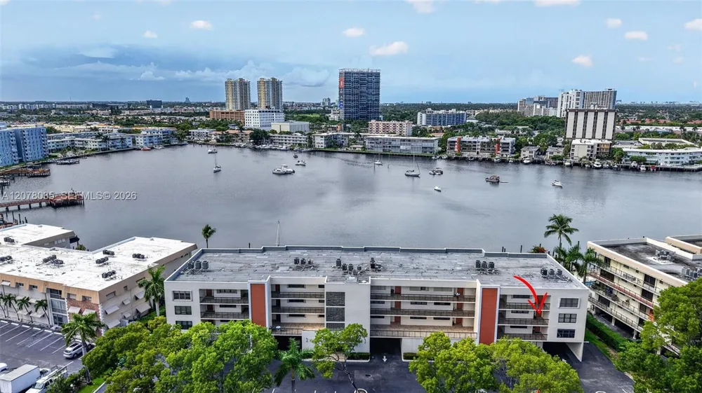 200 Golden Isles Dr #206 Hallandale Beach, FL 33009