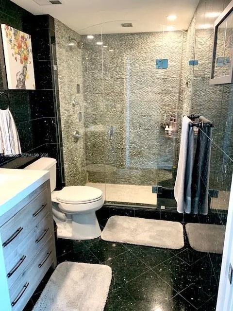 325 S Biscayne Blvd #2714 Miami, FL 33131