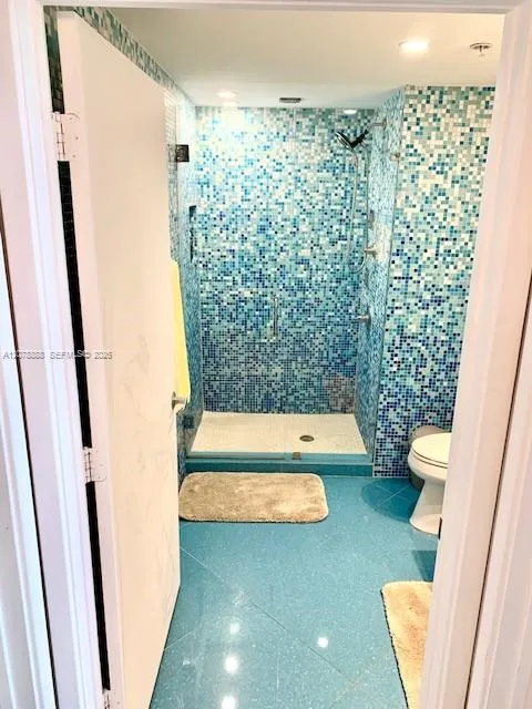 325 S Biscayne Blvd #2714 Miami, FL 33131