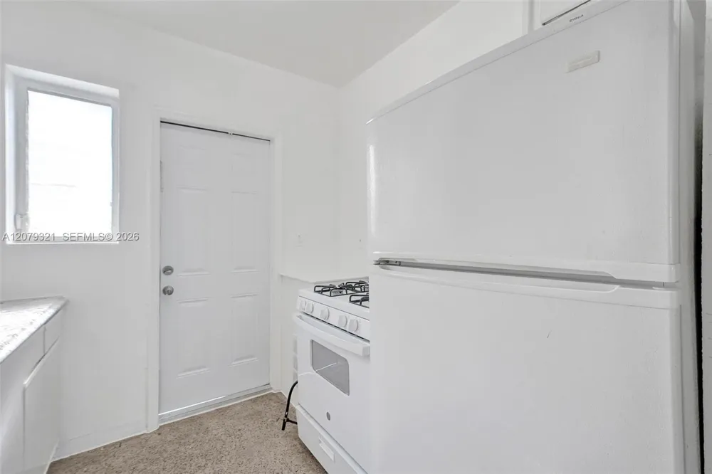 700 82nd St #3 Miami Beach, FL 33141