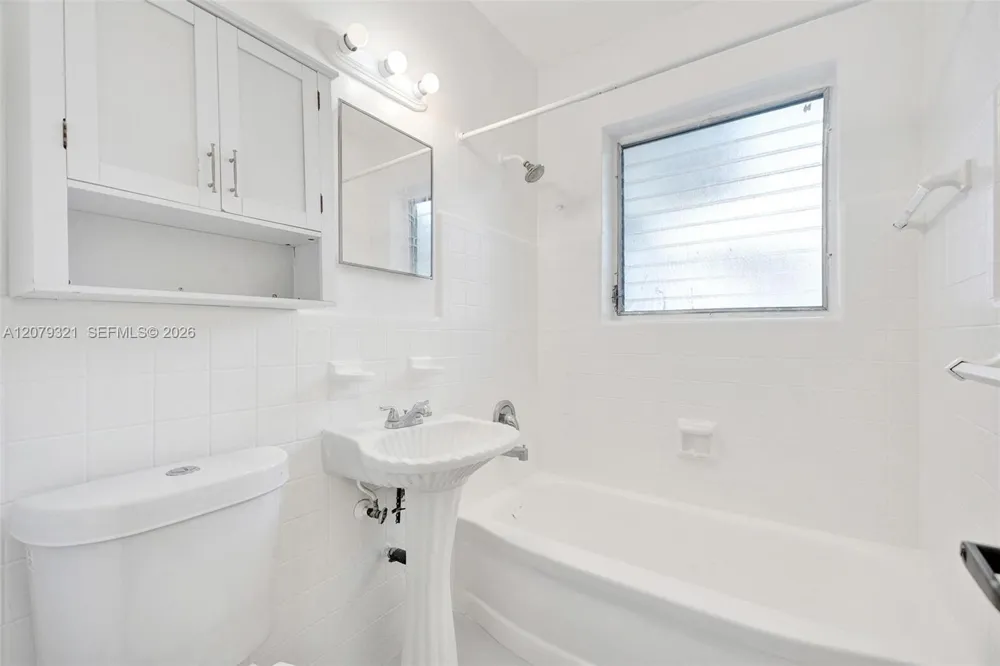 700 82nd St #3 Miami Beach, FL 33141