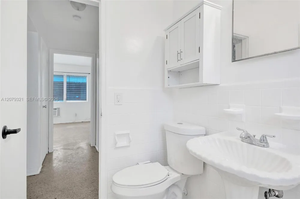 700 82nd St #3 Miami Beach, FL 33141