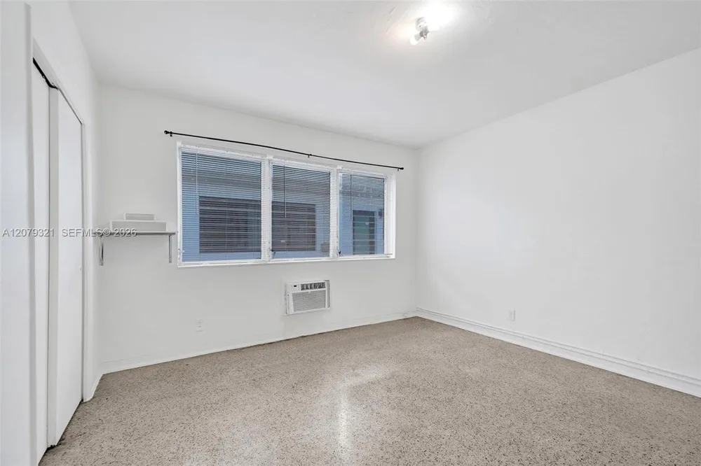 700 82nd St #3 Miami Beach, FL 33141
