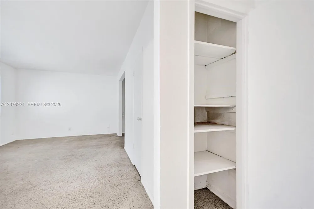 700 82nd St #3 Miami Beach, FL 33141