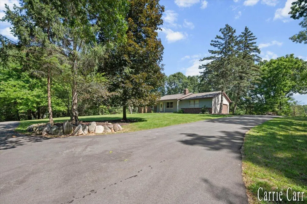4291 4 Mile Road NE Plainfield Charter Township, MI 49525