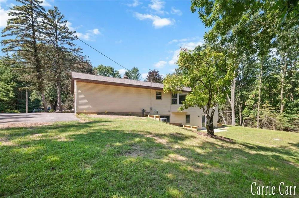 4291 4 Mile Road NE Plainfield Charter Township, MI 49525