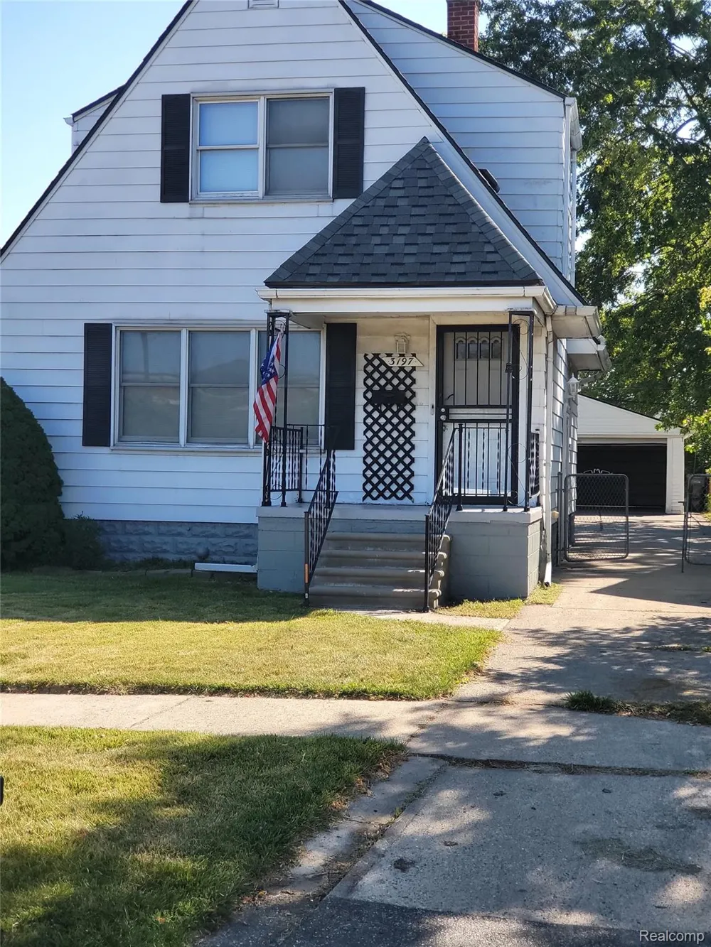 3197 23rd Street Wyandotte City, MI 48192