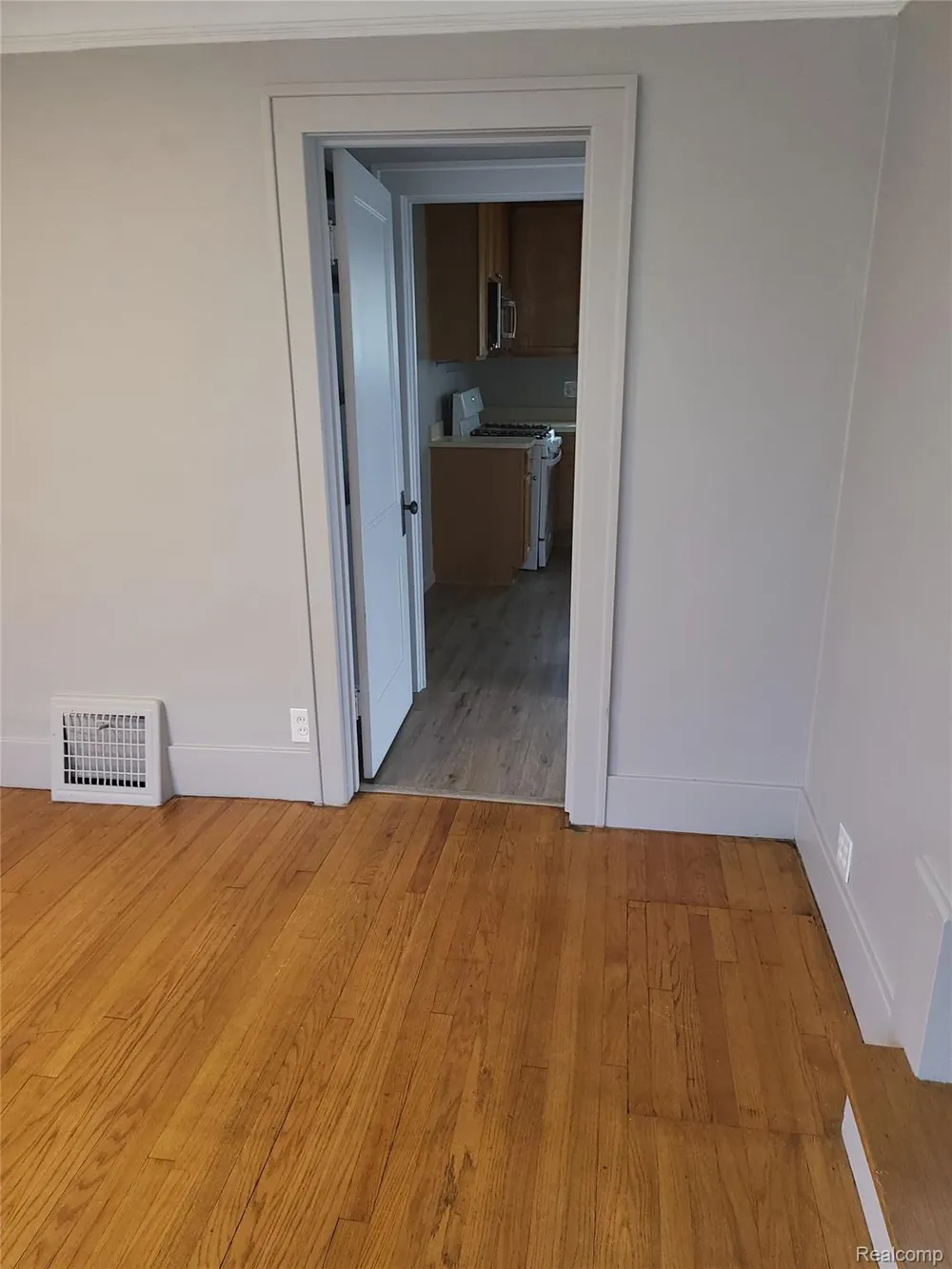 3197 23rd Street Wyandotte City, MI 48192