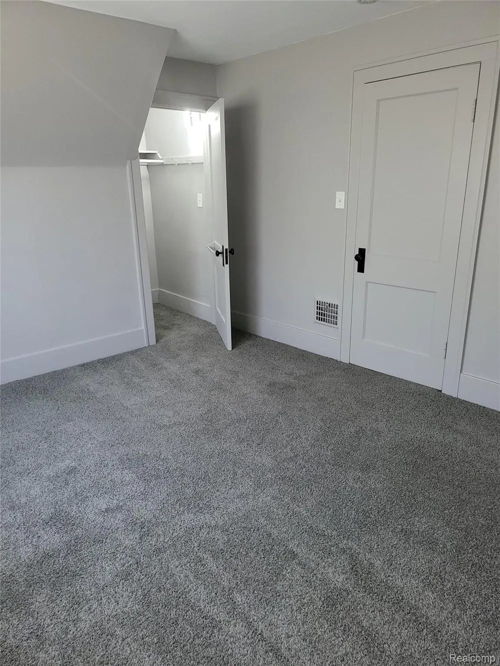 3197 23rd Street Wyandotte City, MI 48192