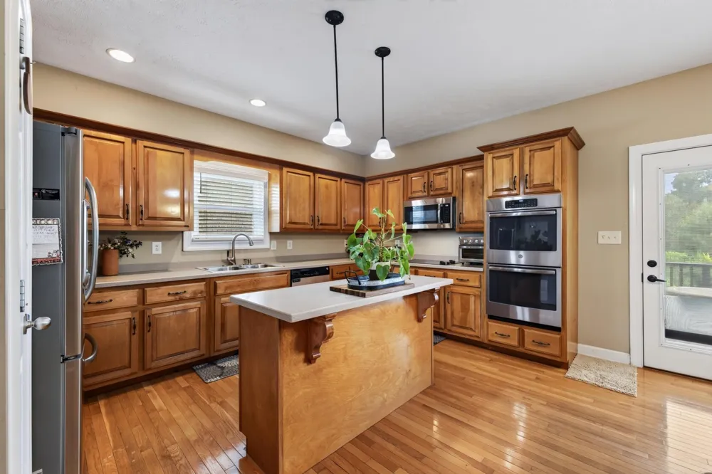 103 Shenandoah St Clarksville, TN 37043