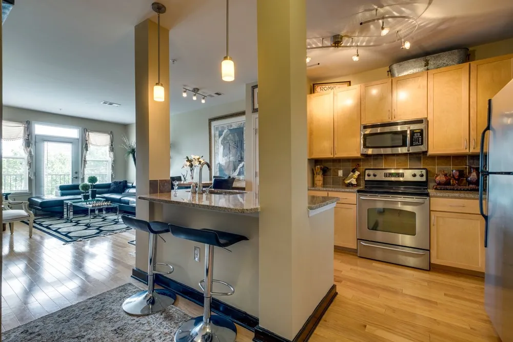 3000 Vanderbilt Pl #421 Nashville, TN 37212