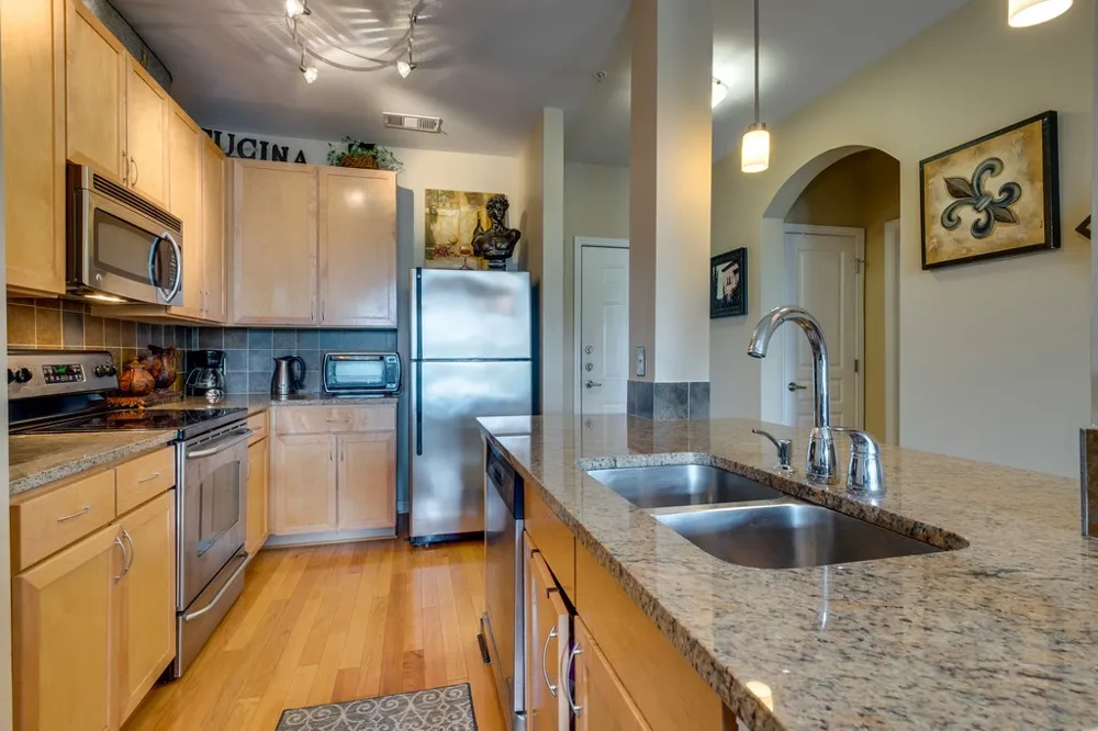 3000 Vanderbilt Pl #421 Nashville, TN 37212