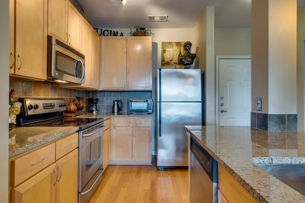 3000 Vanderbilt Pl #421 Nashville, TN 37212