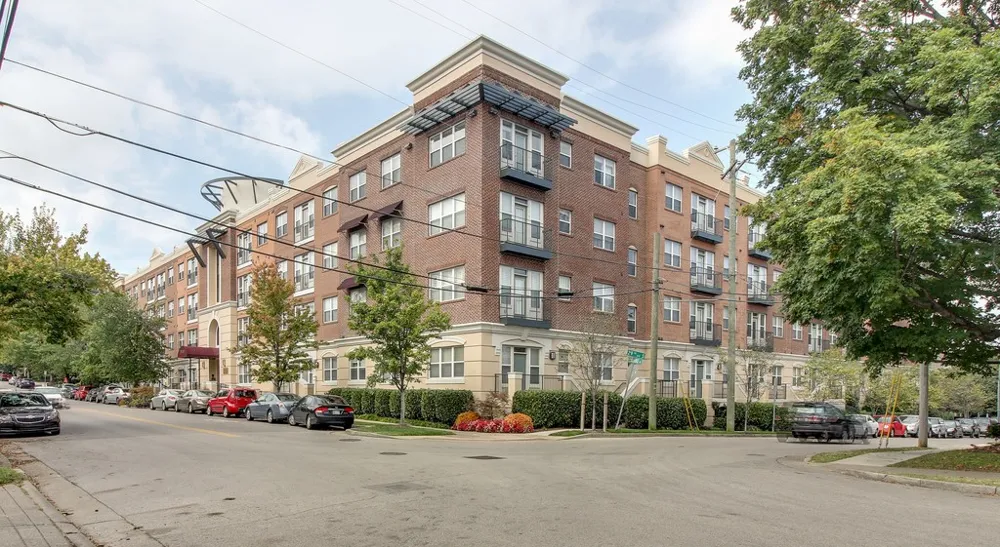 3000 Vanderbilt Pl #421 Nashville, TN 37212