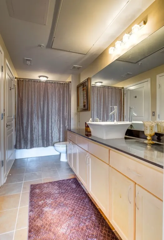 3000 Vanderbilt Pl #421 Nashville, TN 37212
