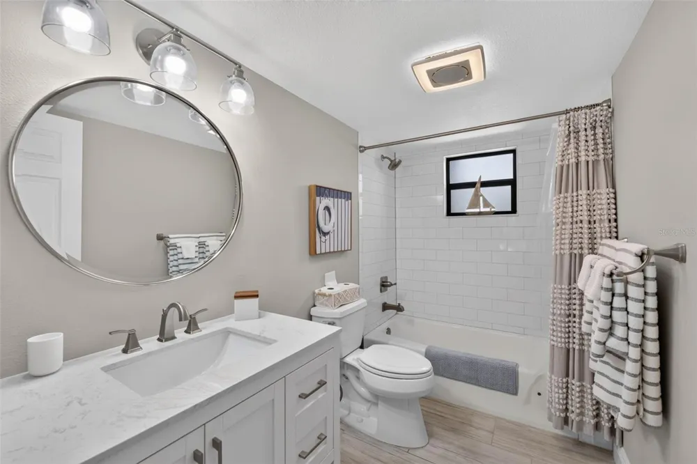 1610 ISLAMORADA BOULEVARD #61B Punta Gorda, FL 33955