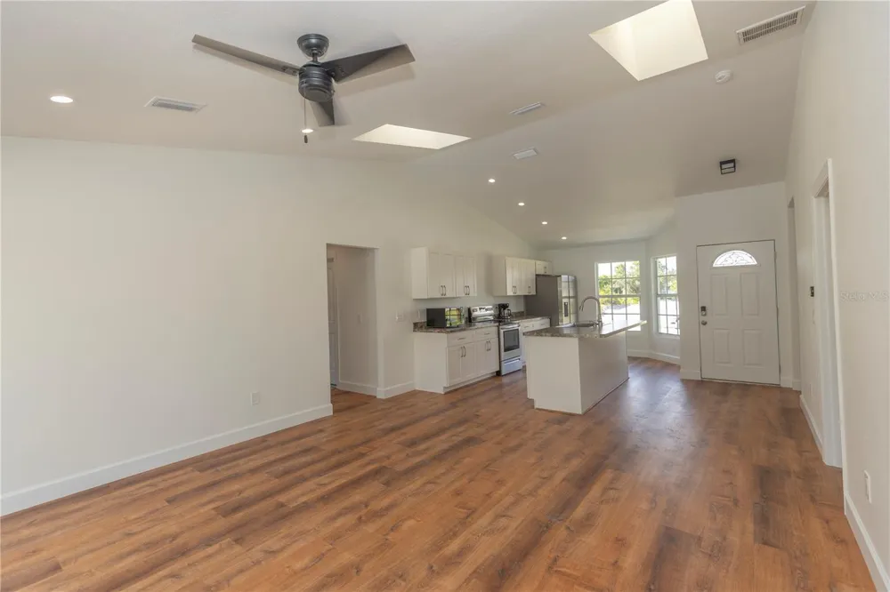 10453 GREENWAY AVENUE Englewood, FL 34224