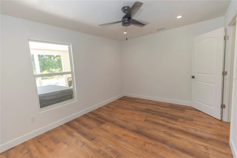 10453 GREENWAY AVENUE Englewood, FL 34224