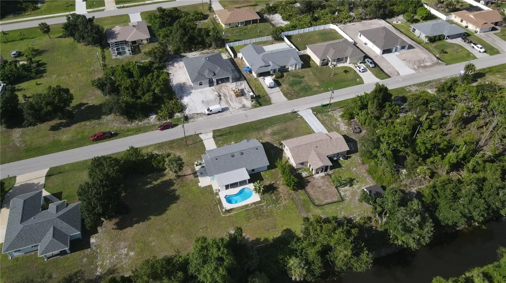 10453 GREENWAY AVENUE Englewood, FL 34224