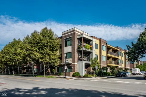 622 E 10th Street #311