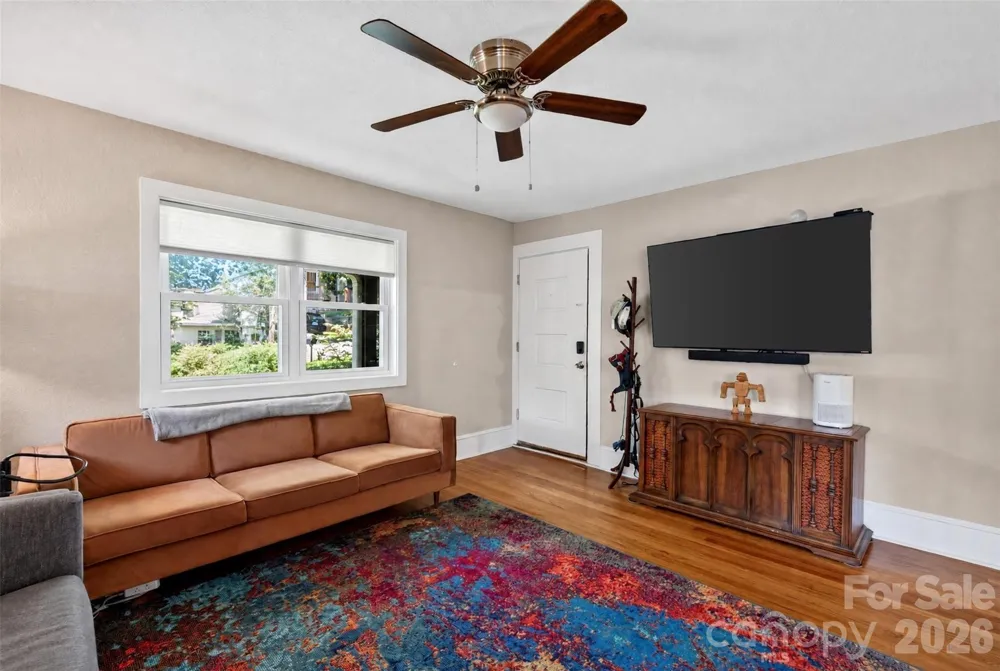 52 Pennsylvania Avenue Asheville, NC 28806