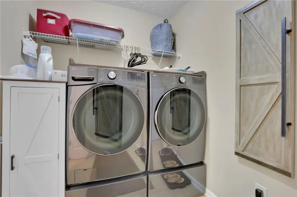 8720 Meadow Glen Court Gainesville, GA 30506